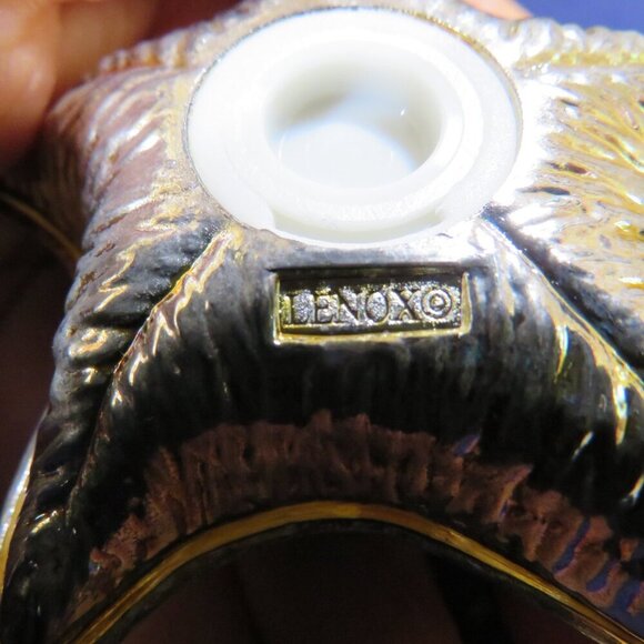 Lenox Silver Starfish Salt & Pepper Shakers - Picture 6 of 7